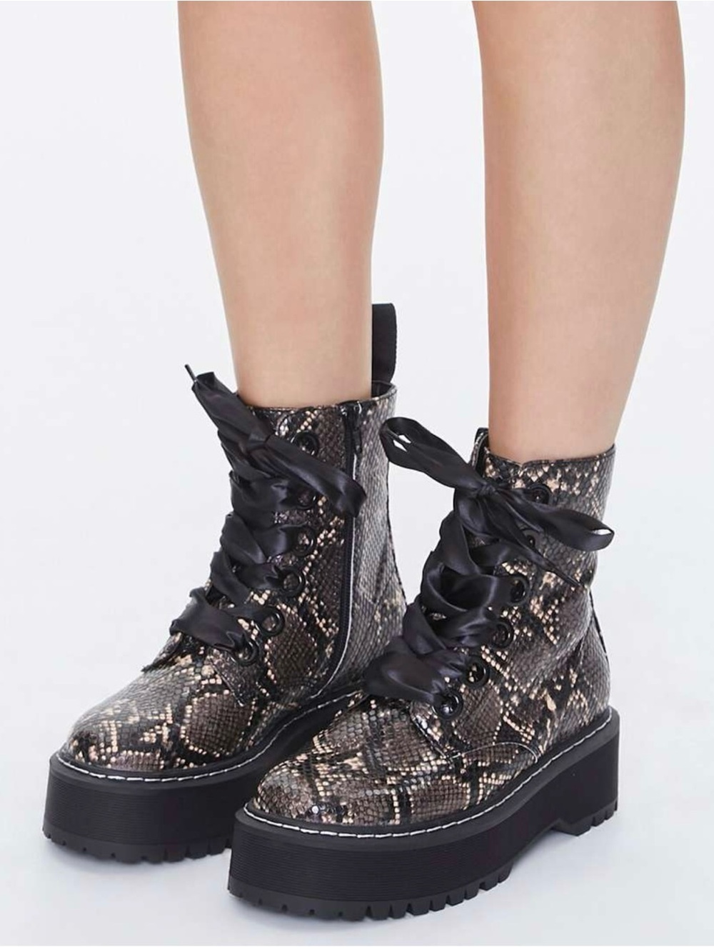 NWOT Woman’s Snakeskin Print Platform Boots by Forever 21